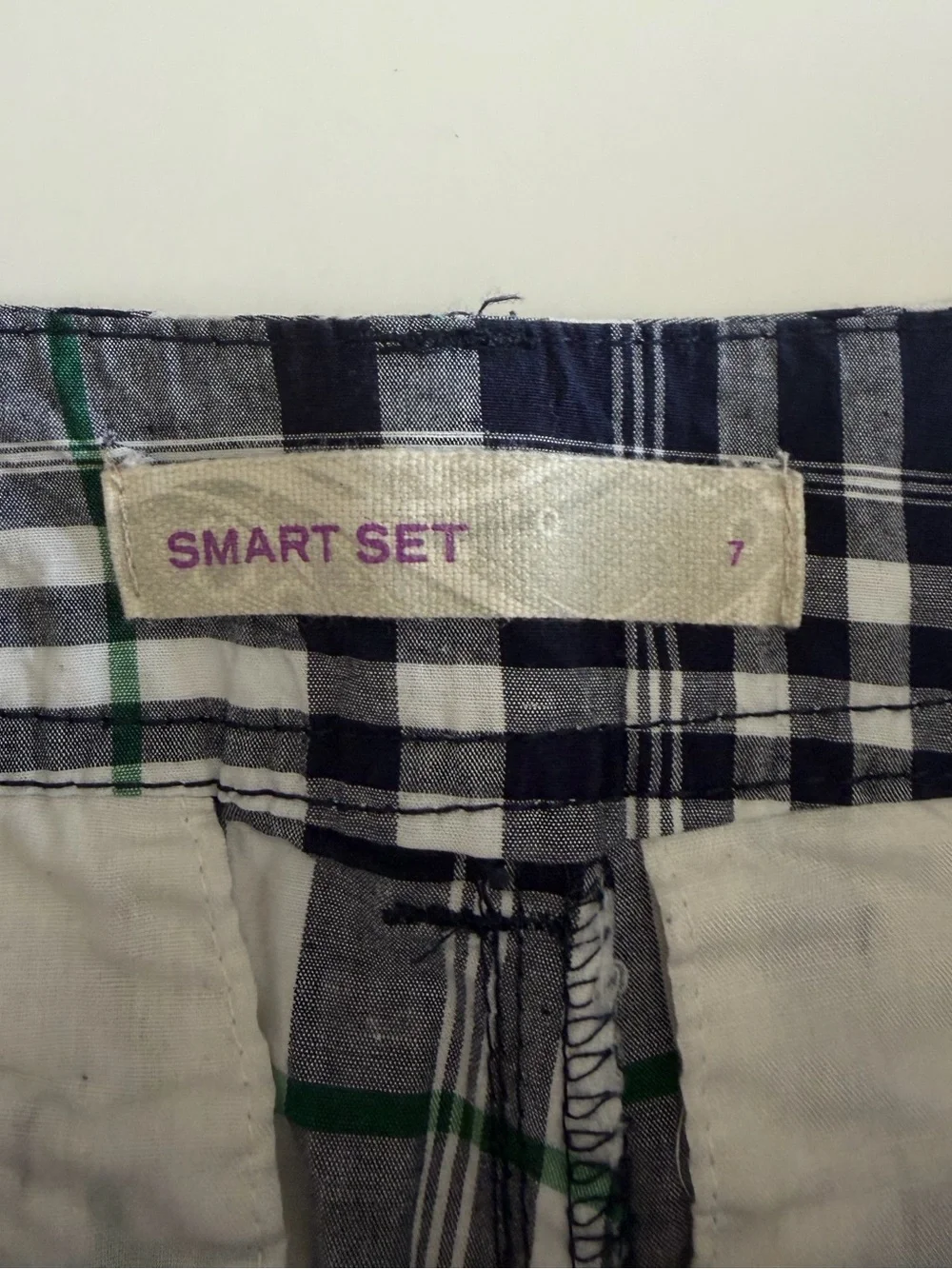NWT Smart Set plaid print navy white green golf athleisure Bermuda short size 7 - Picture 15 of 15